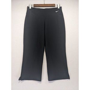 Nike Wide Leg Capris Leggings Women's Medium Black Stretch Athletic Athleisure